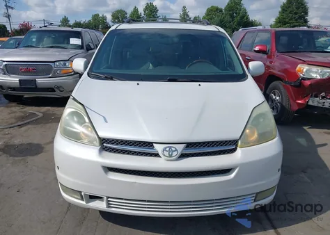 2004 Toyota Sienna Xle Limited z USA, uszkodzony, nr VIN 5TDZA22CX4S194045